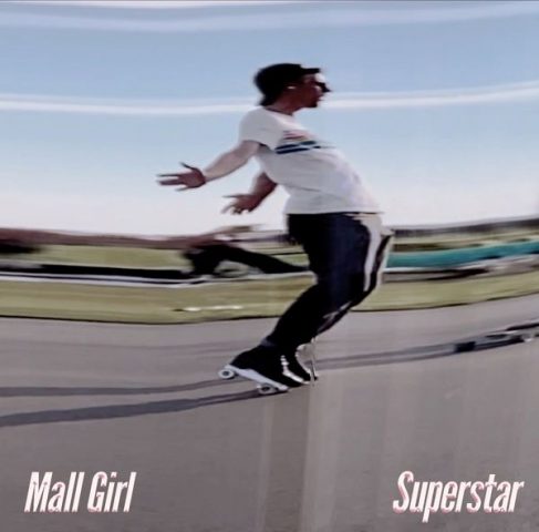 Mall G Rapper MALL GIRL: announce debut album