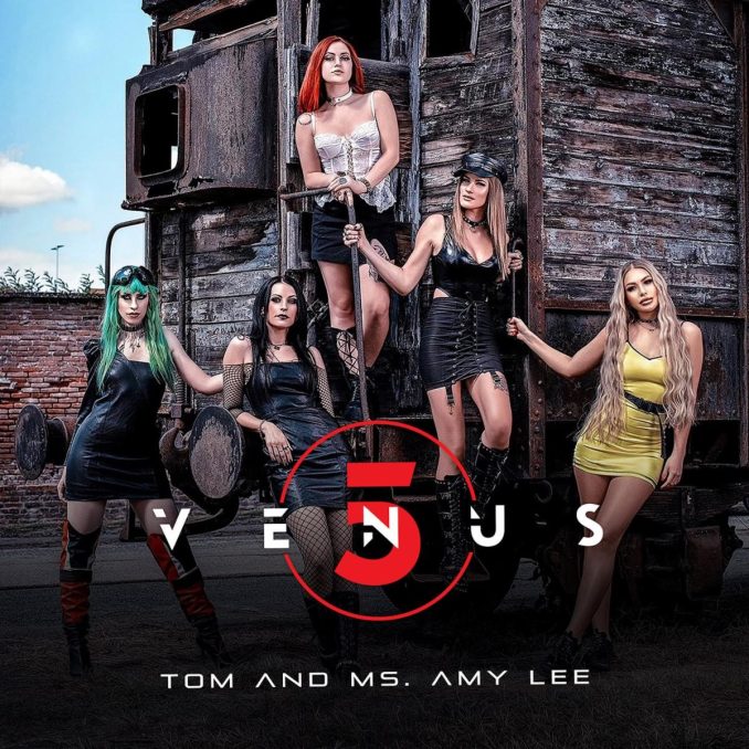 VENUS 5 - debut single out now